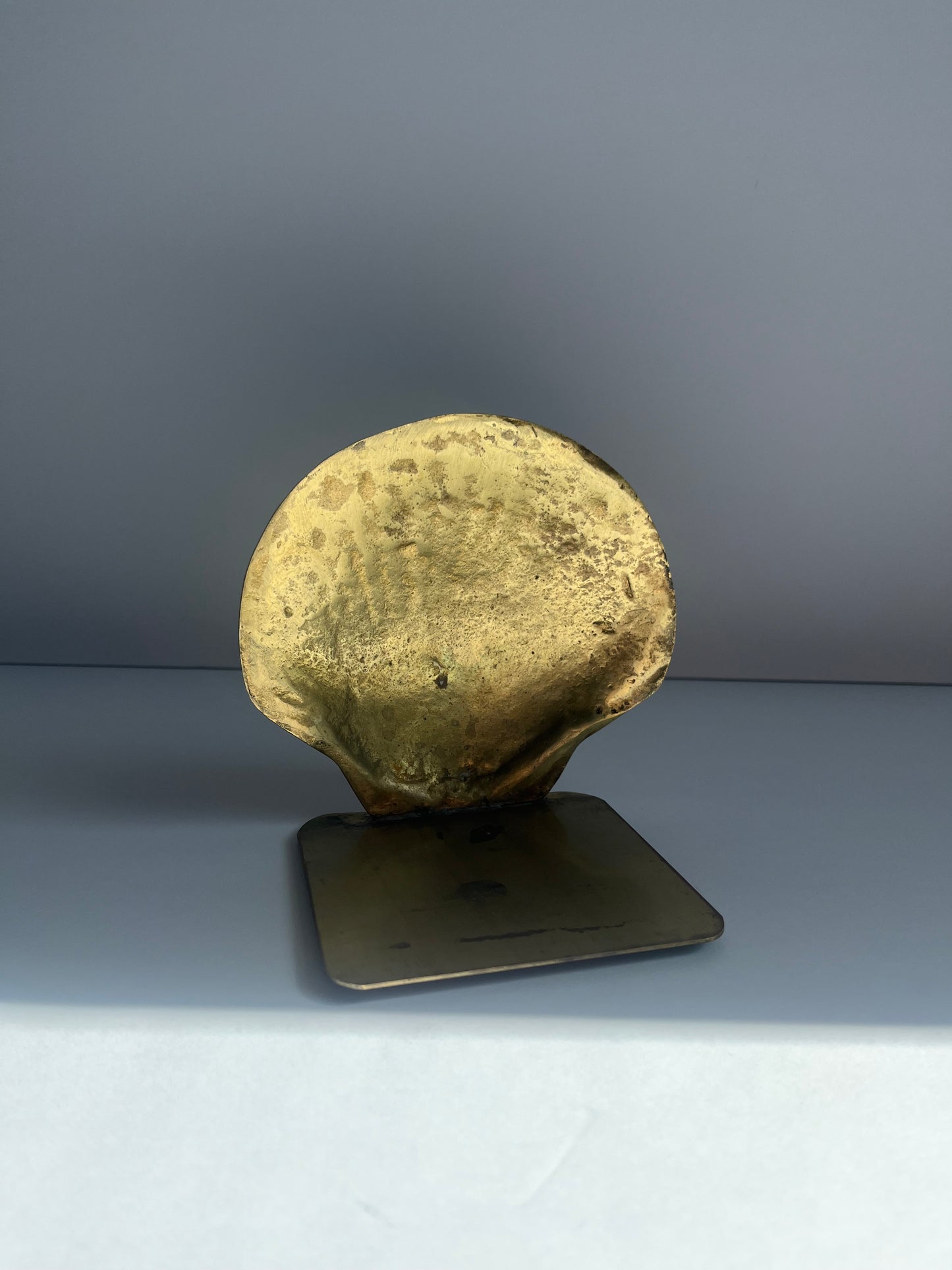 Scalloped Shell Brass Bookend