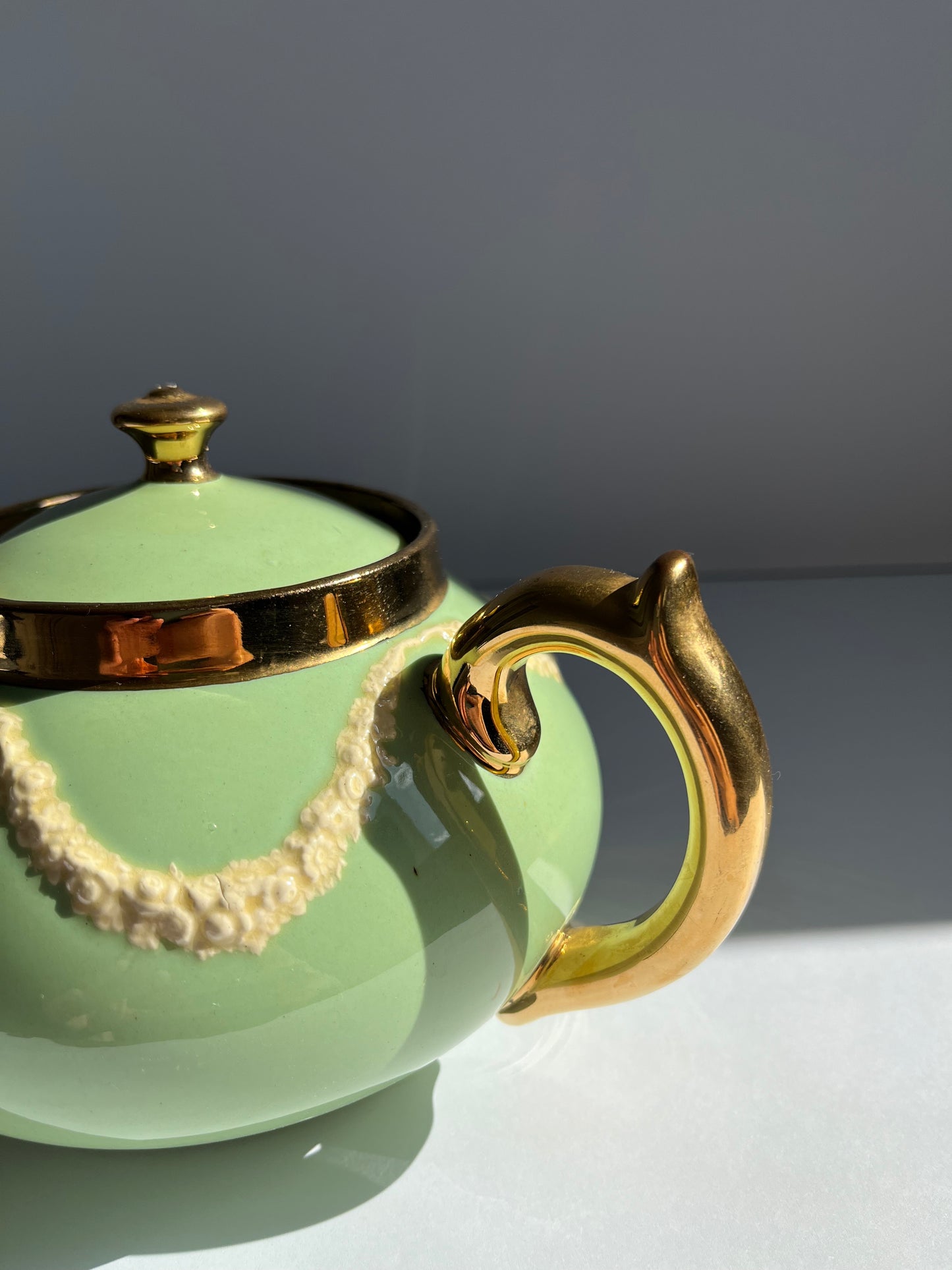 Gibson Staffordshire Teapot