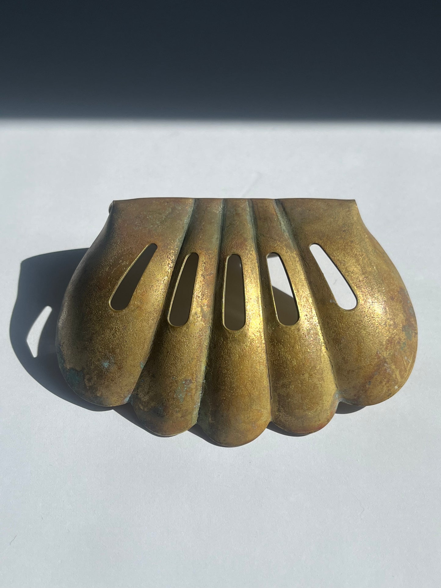 Antique Scalloped Soap Dish