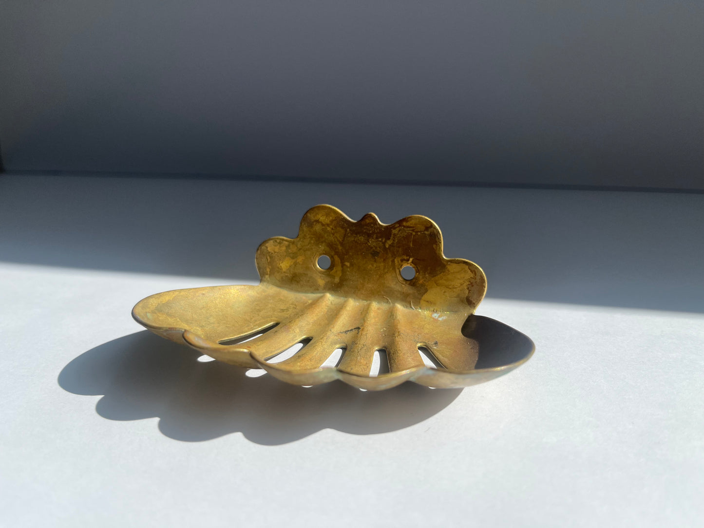 Antique Scalloped Soap Dish