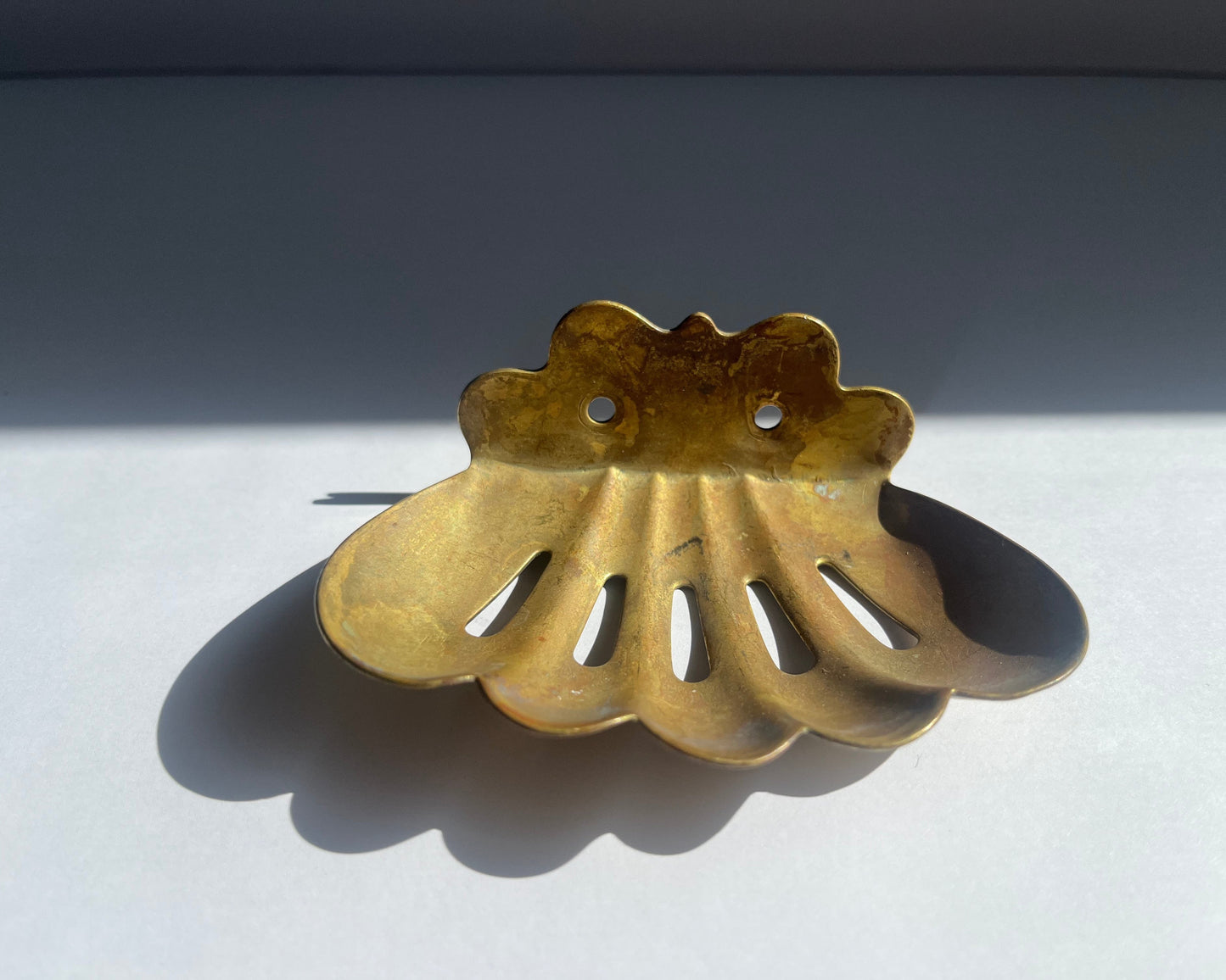 Antique Scalloped Soap Dish