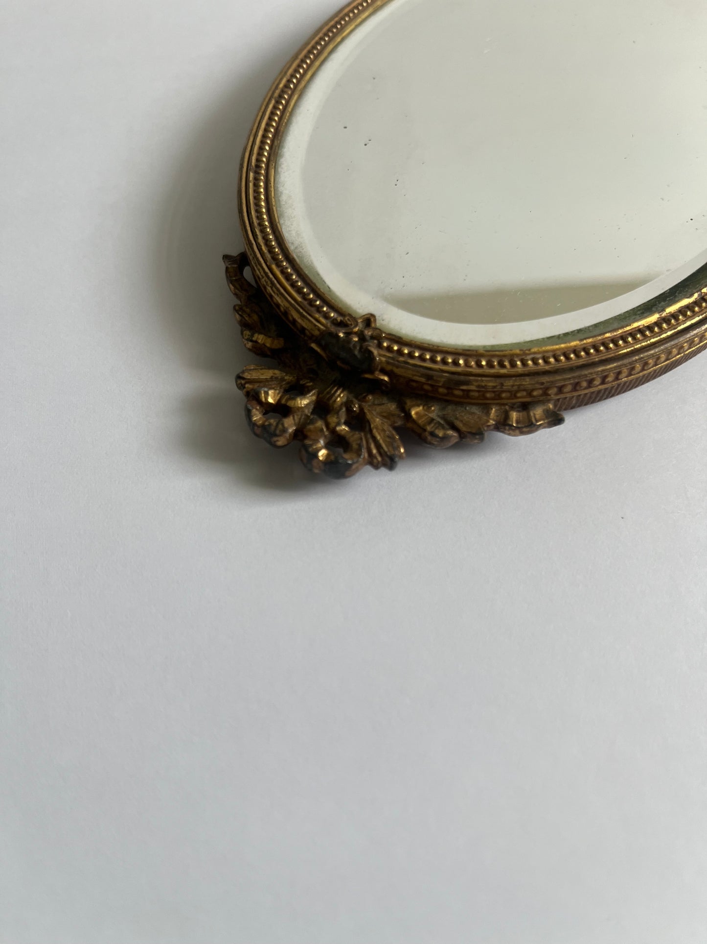 Apollo Handheld Mirror