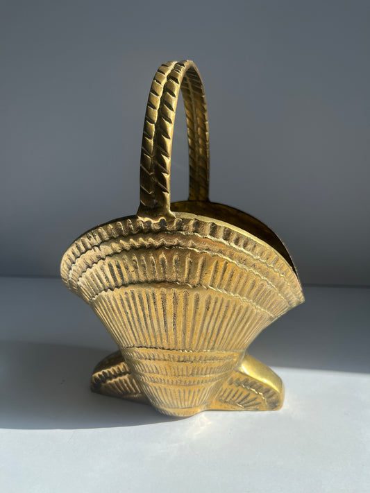 Brass Clamshell Basket