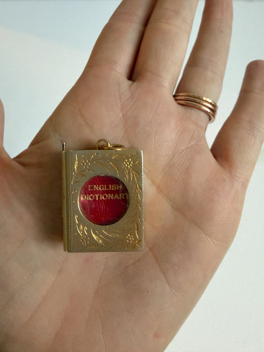 Smallest English Dictionary in the World | Antique Locket