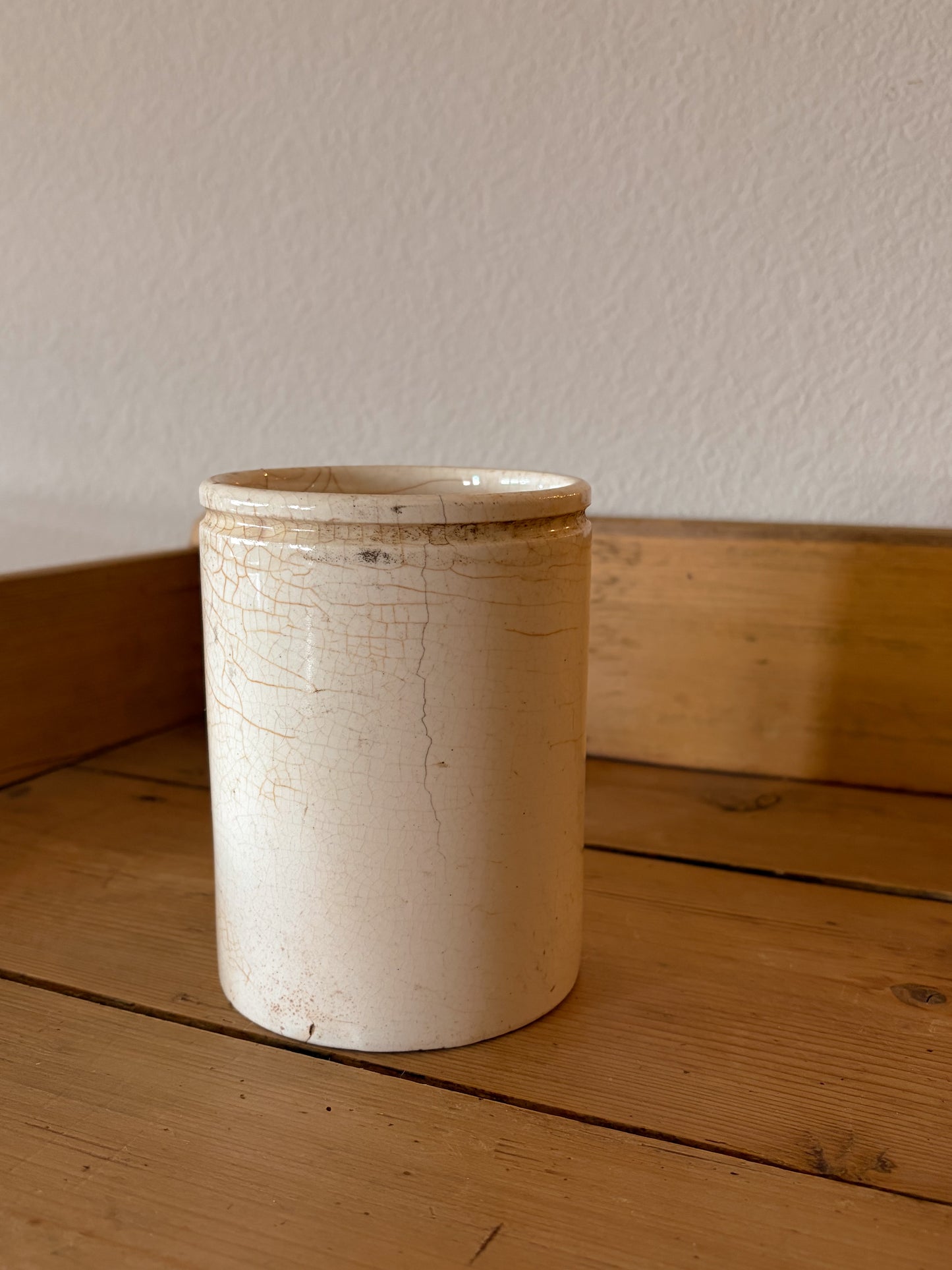 Crazed Jam Pot