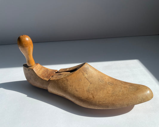 Vintage Wood Foot Mold